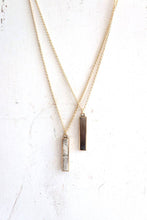 Load image into Gallery viewer, Elle Drop Horn Necklace