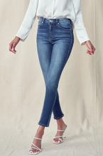 Load image into Gallery viewer, Chloe Dark Wash High Rise Super Skinny Jeans