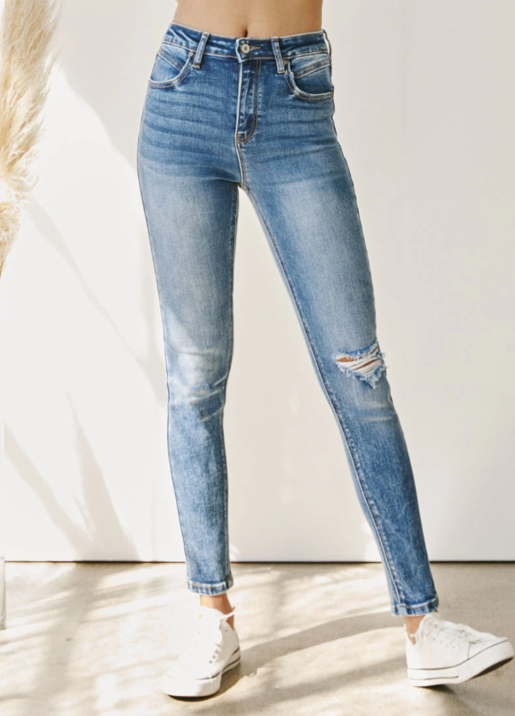 Annika High Rise Super Skinny Jeans