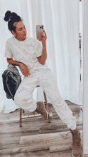 Load image into Gallery viewer, MELTED Sweatpants // Oversized Fit