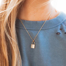 Load image into Gallery viewer, London Lock Necklace